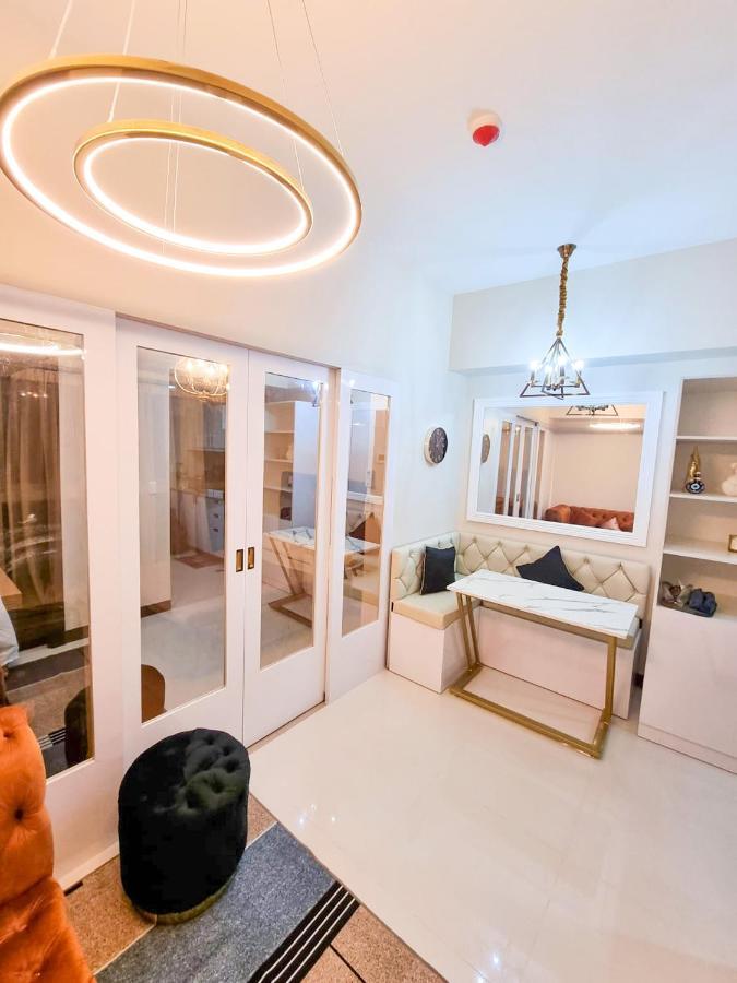 따구익 Modern 1Br In Uptown Bgc 아파트 호텔 외부 사진